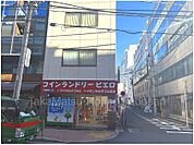 徒歩1分で大型なランドリーもご利用を頂けます
