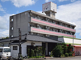 ファーストインK5  ｜ 徳島県小松島市金磯町（賃貸アパート1R・3階・25.46㎡） その1