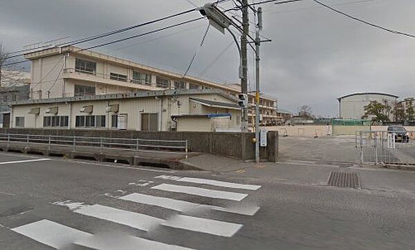 画像27:【小学校】小松島市立南小松島小学校まで1375ｍ