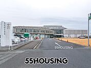 秀和綜合病院 徒歩9分。 720m