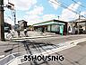 周辺：ファミリーマートさいたま栄和五丁目店 徒歩4分。 300m