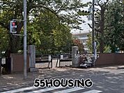 伊奈町立伊奈中学校 徒歩8分。 632m
