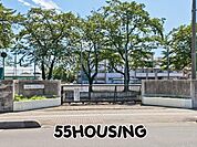 上尾市立芝川小学校 徒歩6分。 450m