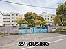 周辺：上尾市立大石北小学校 徒歩7分。 550m