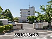 桶川市立日出谷小学校 徒歩12分。 950m
