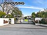 周辺：春日部市立豊野中学校 徒歩7分。 658m