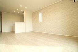 GUCCIフィールドII 101 1階2LDKのリビング/ダイニング