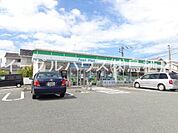 ファミリーマート鳥栖あさひ新町店（1752m）
