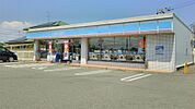 ローソン ふもと駅前店（1888m）