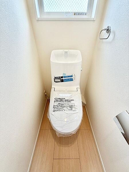 トイレを拡大表示