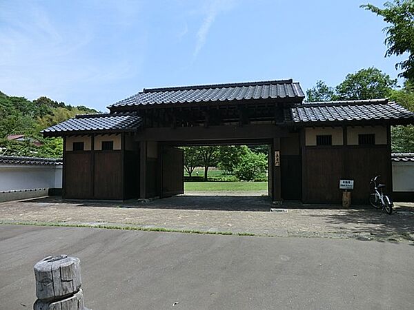 周辺を拡大表示
