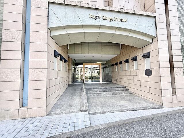 エントランス ロイヤルステージ北野 4階/-