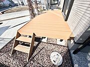 9号棟  ■天気の良い日はウッドデッキでのんびり日向ぼっこ  
