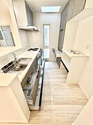 2号棟  ■シンプルで美しく心地よい時間を生むキッチン空間
