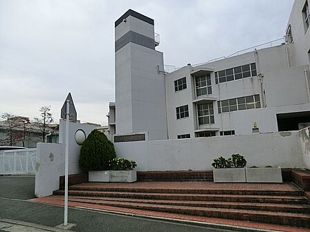 中学校 1200m 横浜市立川和中学校