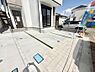 外観：2号棟  ■家族みんなが笑顔で過ごせる、安心感のある住まい