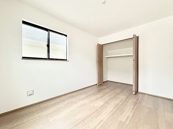 寝室を拡大表示