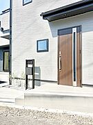 1号棟  ■ 帰るたびにホッとする、安心感のある佇まい