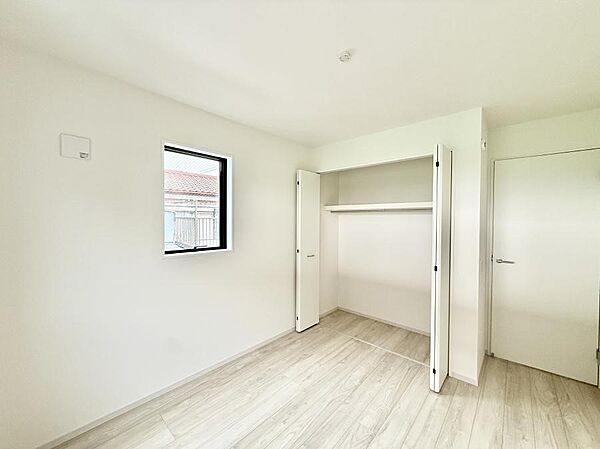寝室を拡大表示