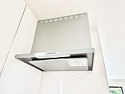 ■調理時の蒸気や匂いが換気扇に誘導され、効率的に排煙ができます。