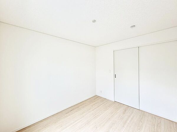 寝室を拡大表示