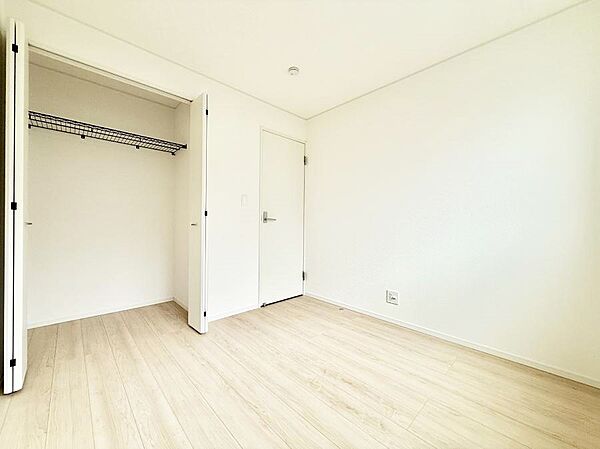 寝室を拡大表示