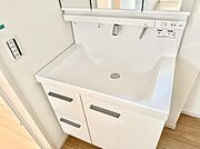 ■手洗いや顔を洗う時も快適に使える便利なシャワー