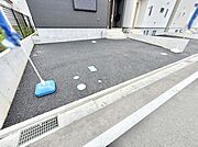 8号棟  ■快適な駐車スペースで安心