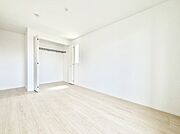 2号棟  ■窓の配置や通気性の良い設計で部屋の空気がこもらず、常に新鮮な空気が流れます