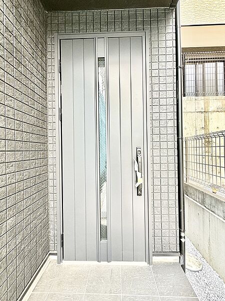 玄関を拡大表示