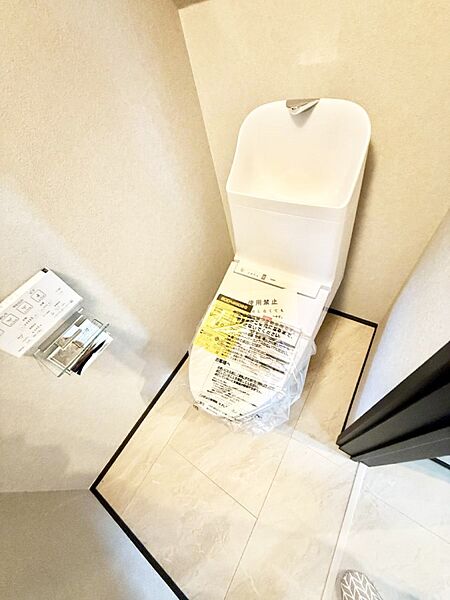 トイレを拡大表示