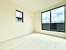 室内：10号棟  ■落ち着いた色合いのお部屋で穏やかな時間を楽しめます