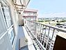 バルコニー：■ 朝のコーヒーや夜の星空を楽しむ、癒しの場所