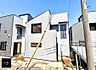 外観：B号棟  ■暮らしを彩る充実した設備仕様が備わった住まい