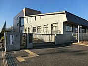 小学校 1200m 町田市立小山中央小学校