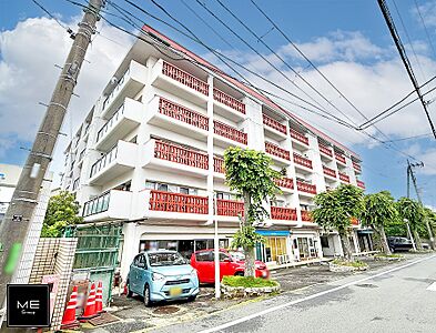 外観：■家族みんなが笑顔で過ごせる、安心感のある住まい