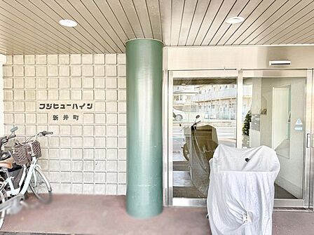 ■管理の行き届いたエントランスで安心して暮らせる環境です
