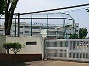 小学校 500m 府中市立日新小学校