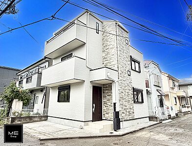 外観:1号棟 ■家族みんなが笑顔で過ごせる、安心感のある住まい 外観:1号棟 ■家族みんなが笑顔で過ごせる、安心感のある住まい