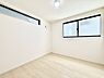 室内：3号棟  ■落ち着いた色合いのお部屋で穏やかな時間を楽しめます