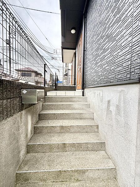 玄関を拡大表示