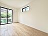室内：1号棟  ■落ち着いた雰囲気のお部屋で心が安らぐ空間