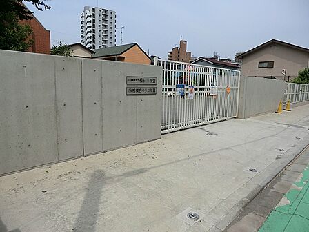 幼稚園・保育園 400m 相模白ゆり幼稚園