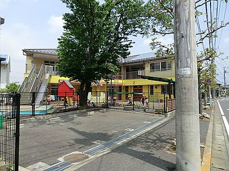 幼稚園・保育園 900m たんぽぽ共同保育園