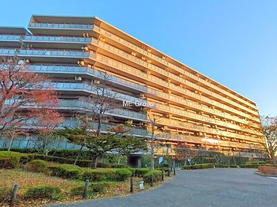 外観：■暮らしを彩る充実した設備仕様が備わった住まい