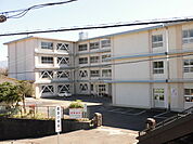 中津川市立坂本小学校（979m）