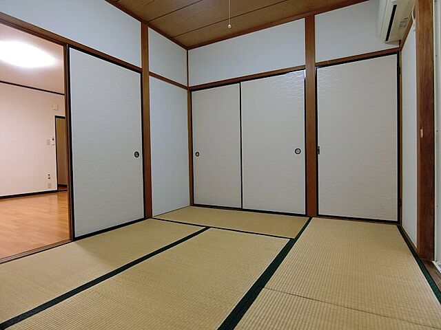 寝室