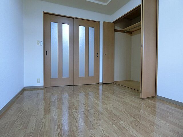 寝室
