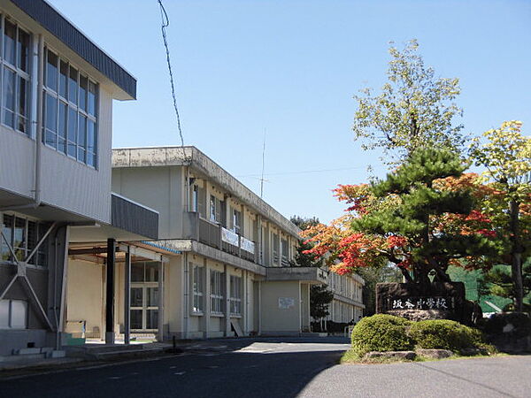 画像18:中津川市立坂本中学校（1790m）