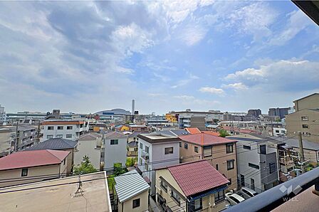 バルコニーからの眺め（南西方向）［2026年7月13日撮影］